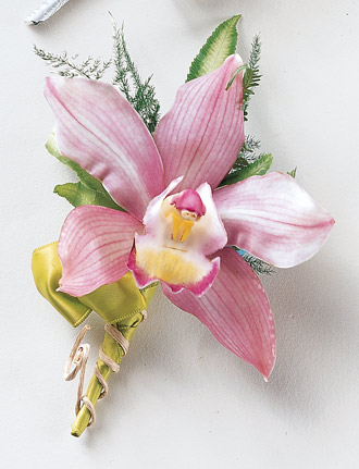 BOUTONNIERE VISON ROSE
